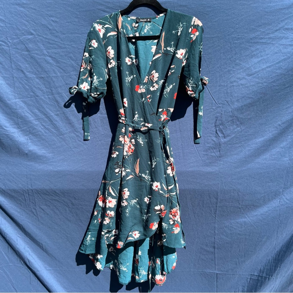 Annabelle size small Floral Wrap V-neck Midi Dress Teal spring casual/formal